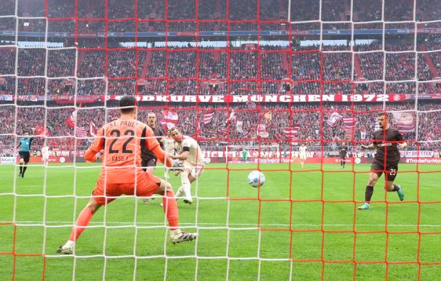 麻将胡了-拜仁的晴天霹雳×3，伊藤洋辉今季第3次跖骨骨折！