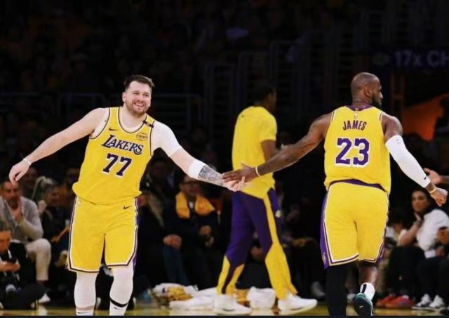 PG电子-【早报】逆转DNA，皇马绝杀曼城抢晋级先机